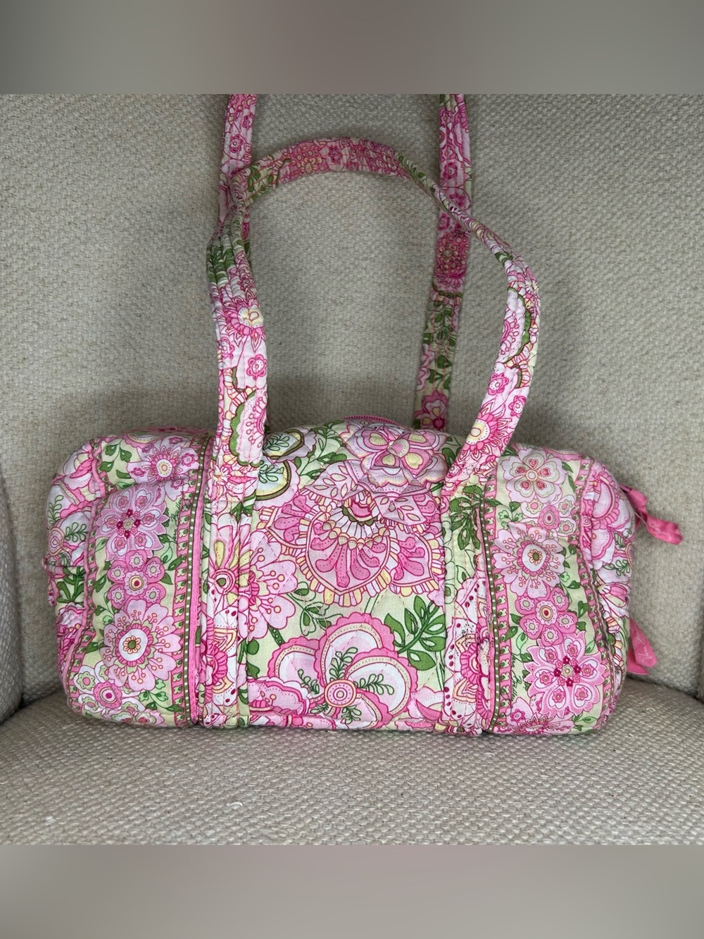 *SOLD* Vera Bradley petal pink 100 shoulder bag
